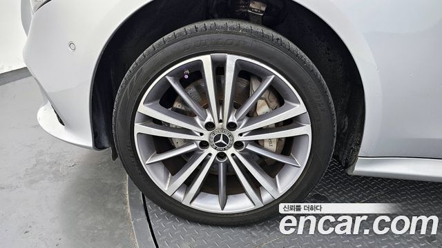 Mercedes-Benz CLS 2019 thumb 6