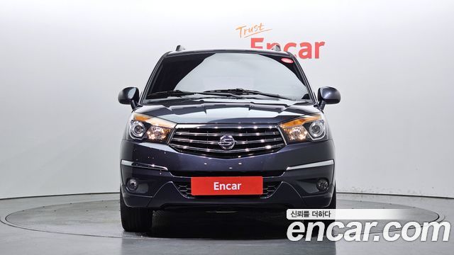 SsangYong Korando 2014 thumb 4