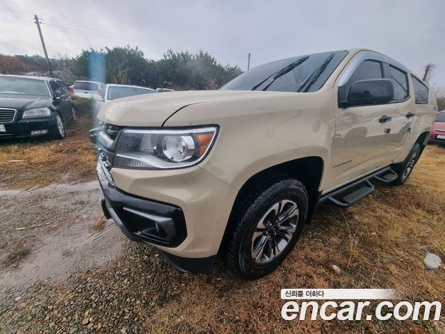 Chevrolet Colorado 2022 thumb 2