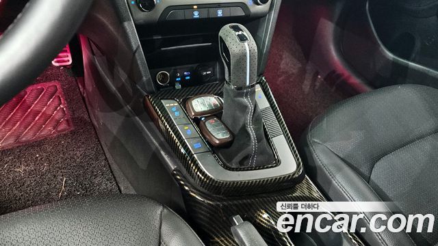 Hyundai Avante 2017 thumb 9