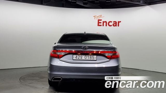 Hyundai Grandeur 2016 thumb 5