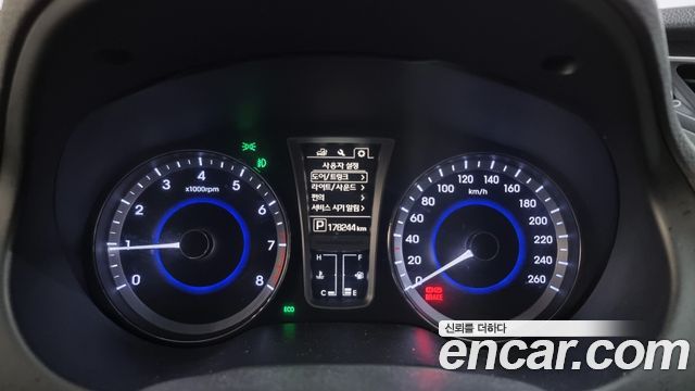 Hyundai Grandeur 2016 thumb 9
