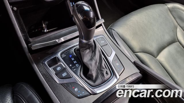 Hyundai Grandeur 2016 thumb 10