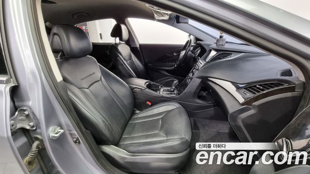 Hyundai Grandeur 2016 thumb 11