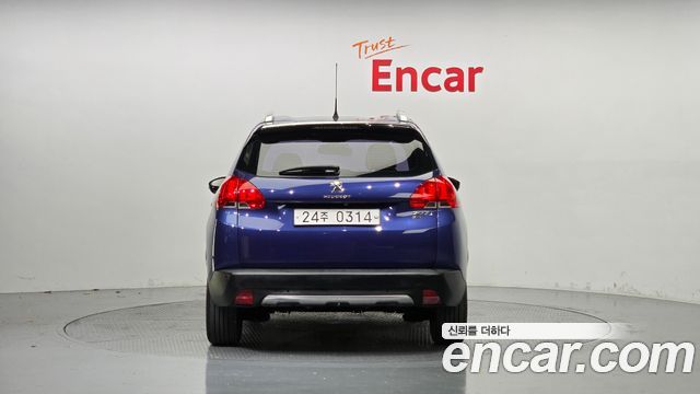 Peugeot 2008 2015 thumb 5