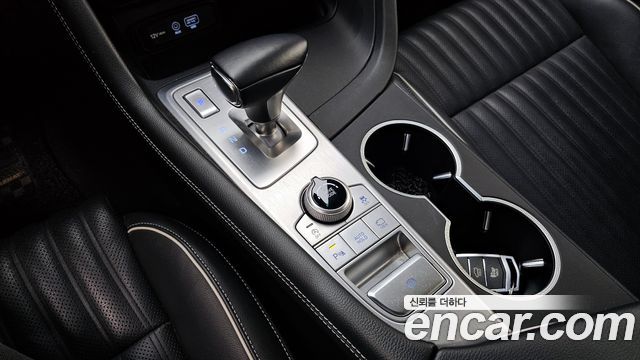 Genesis G70 2019 thumb 9