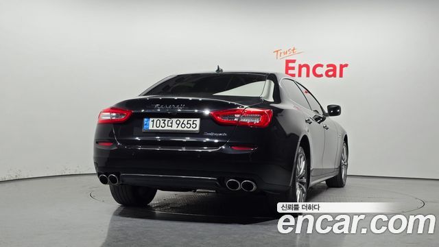 Maserati Quattroporte 2014 thumb 5
