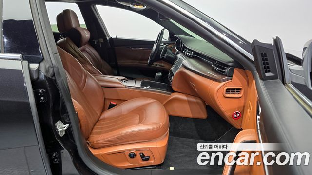 Maserati Quattroporte 2014 thumb 10