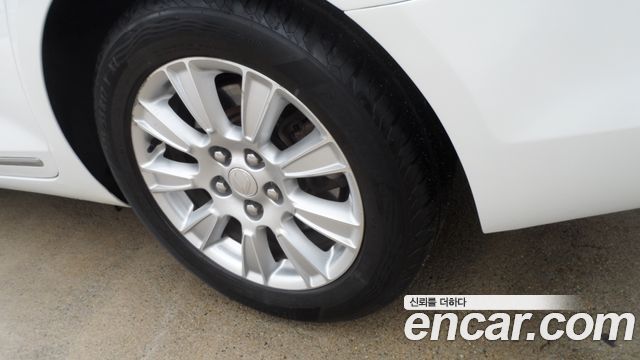 Chevrolet Alpheon 2013 thumb 6