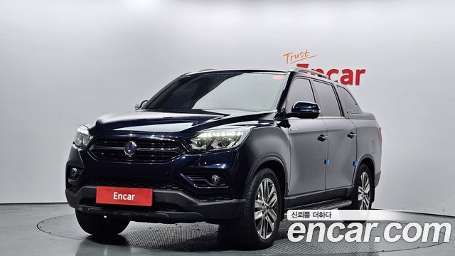 SsangYong Rexton 2019 thumb 2