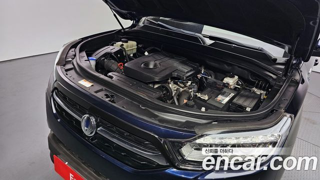 SsangYong Rexton 2019 thumb 6