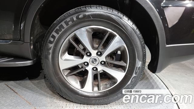 SsangYong Rexton 2015 thumb 6