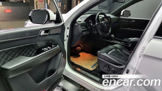 SsangYong Rexton 2020 thumb 12