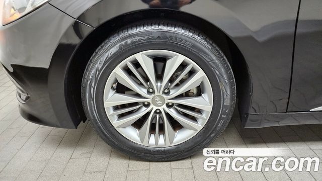 Hyundai Grandeur 2017 thumb 5