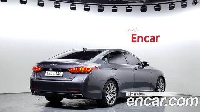 Hyundai Genesis 2016 thumb 3