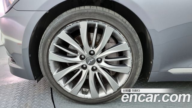 Hyundai Genesis 2016 thumb 6