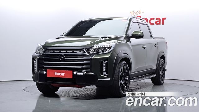 SsangYong Rexton 2022 thumb 2