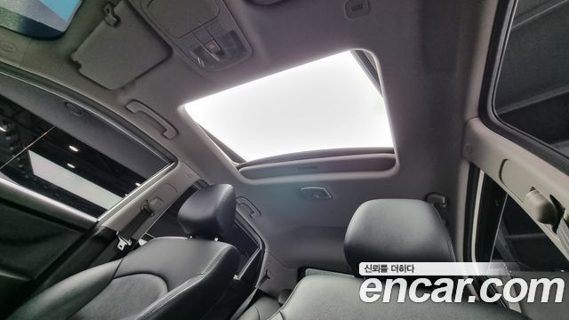 SsangYong Korando 2016 thumb 12