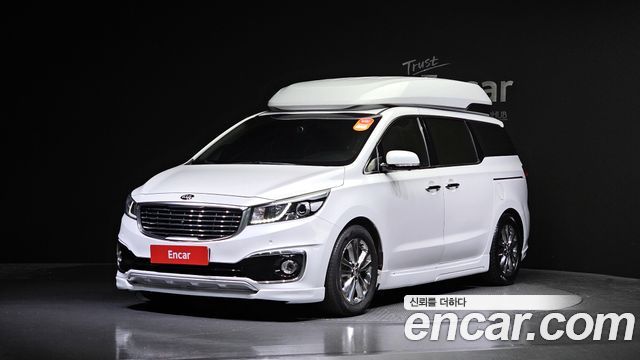 Kia Carnival 2018 thumb 2