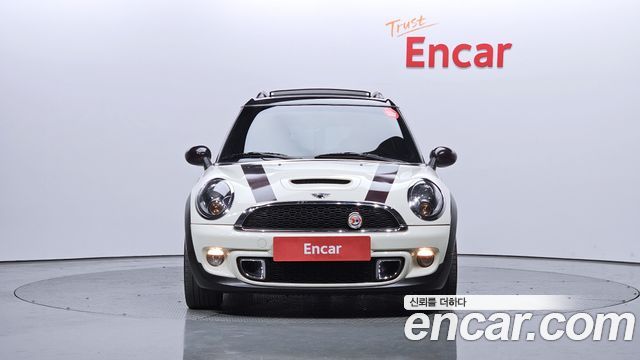Mini Clubman 2012 thumb 4