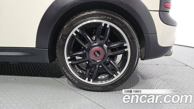 Mini Clubman 2012 thumb 6