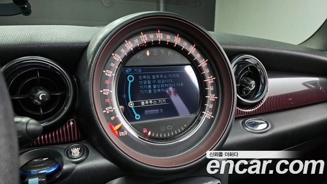 Mini Clubman 2012 thumb 12