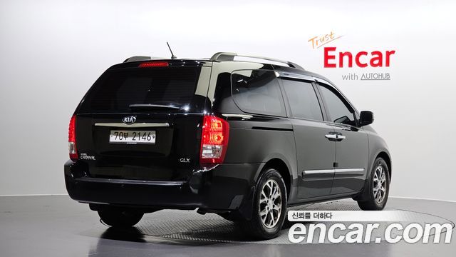Kia Carnival 2014 thumb 2