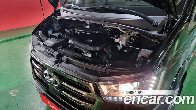 Hyundai Staria 2019 thumb 6