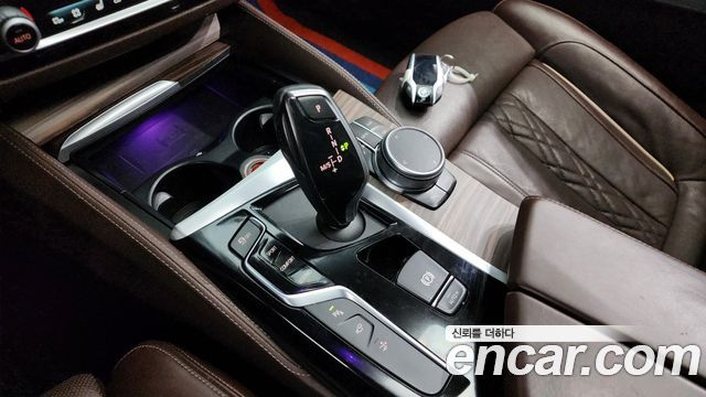 BMW 3 серии GT 2019 thumb 9
