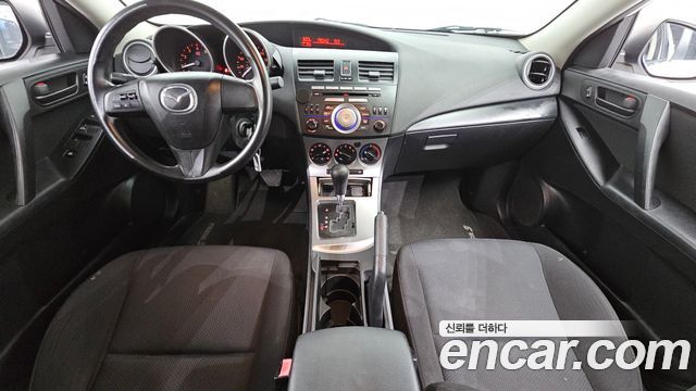 Mazda 3 2011 thumb 7