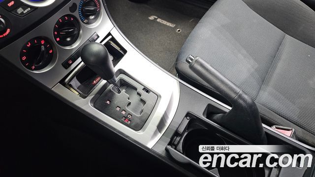 Mazda 3 2011 thumb 9