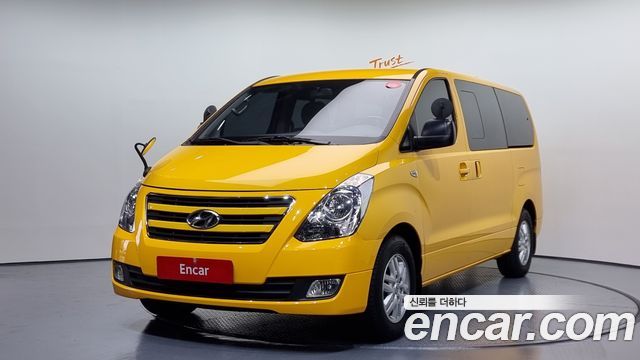 Hyundai Starex 2016 thumb 2