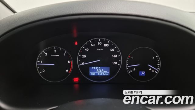 Hyundai Starex 2016 thumb 8