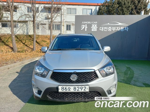SsangYong Korando 2012 thumb 6