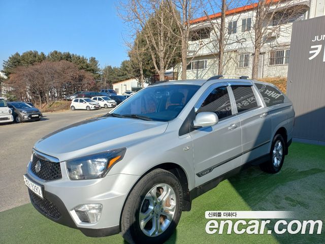 SsangYong Korando 2012 thumb 11