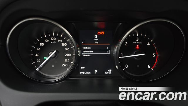 Land Rover Discovery Sport 2018 thumb 8