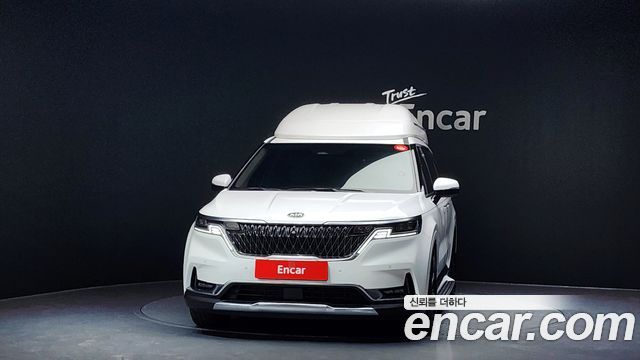 Kia Carnival 2021 thumb 4