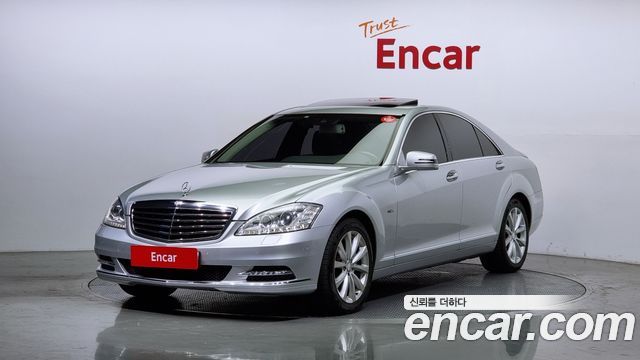 Mercedes-Benz S-Class 2012 thumb 2