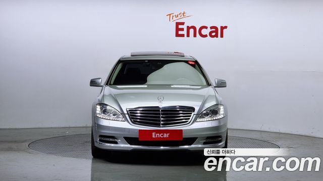 Mercedes-Benz S-Class 2012 thumb 4
