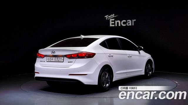 Hyundai Avante 2015 thumb 3