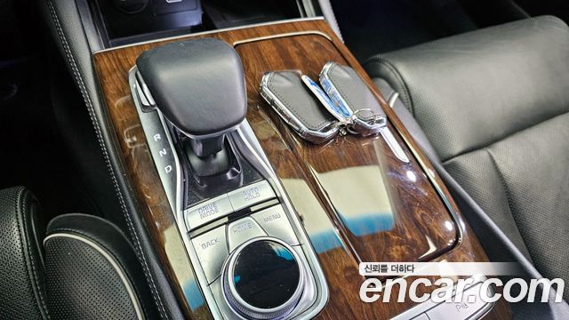 Kia K9 2018 thumb 10