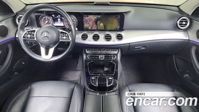 Mercedes-Benz E-Class 2019 thumb 7