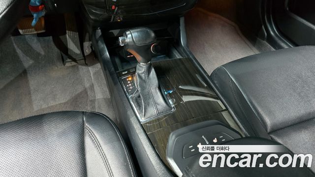 Kia K7 2009 thumb 9