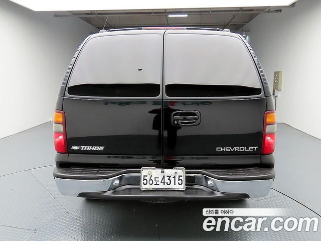 Chevrolet Tahoe 2000 thumb 3