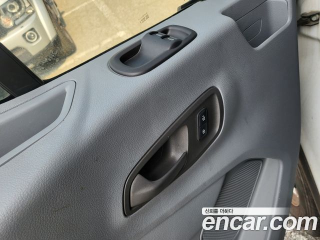 Ford Transit 2018 thumb 9