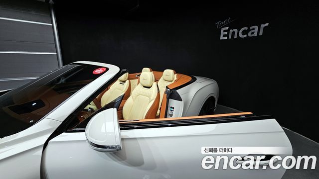 Bentley Continental 2022 thumb 12