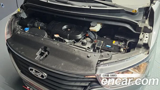 Hyundai Starex 2021 thumb 6
