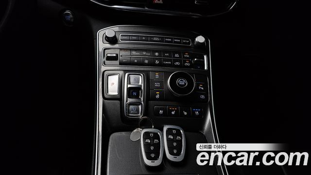 Hyundai Santa Fe 2021 thumb 9