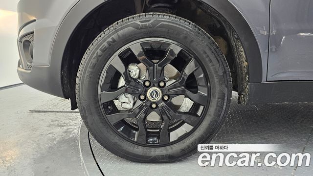 SsangYong Korando 2016 thumb 5