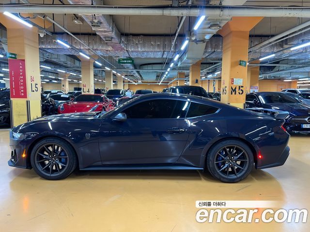 Ford Mustang Mach-E 2024 thumb 4